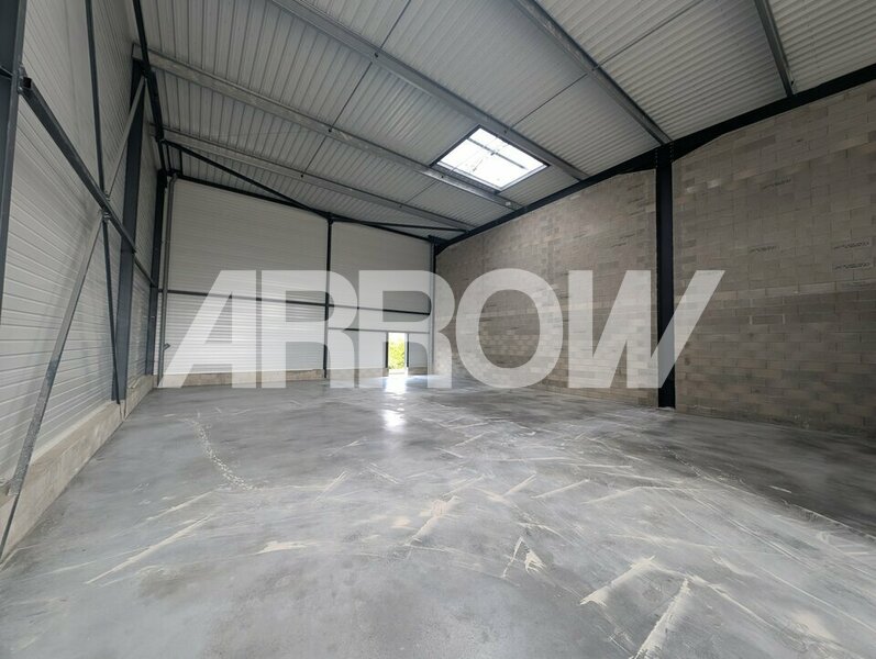 Entrepôt à louer BÉTHENY 4