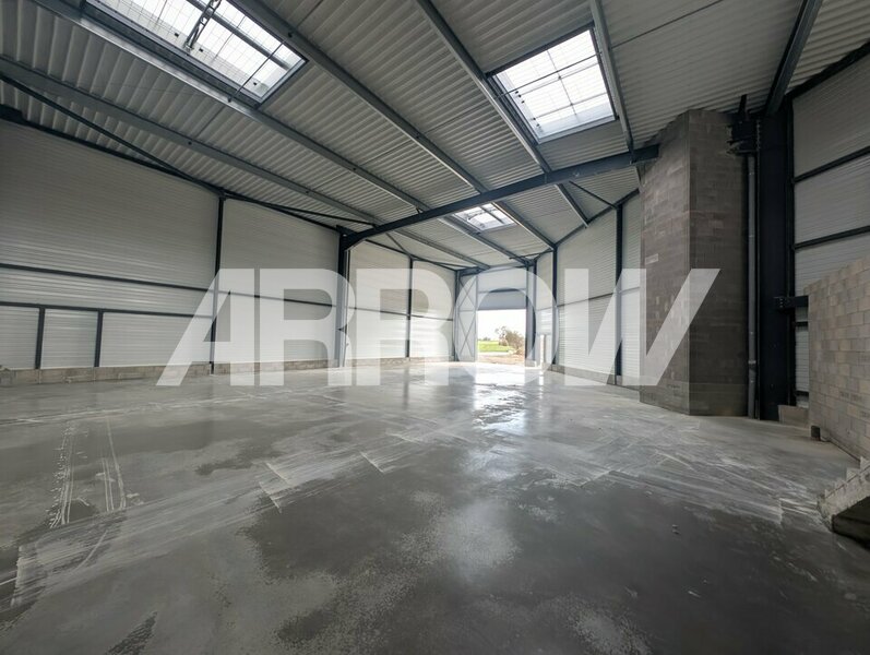 Entrepôt à louer BÉTHENY 4