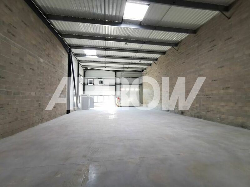 Entrepôt à louer CERNAY-LES-REIMS 3