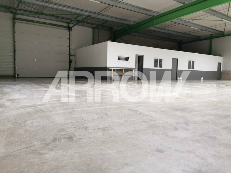 Entrepôt à louer CORMONTREUIL 4