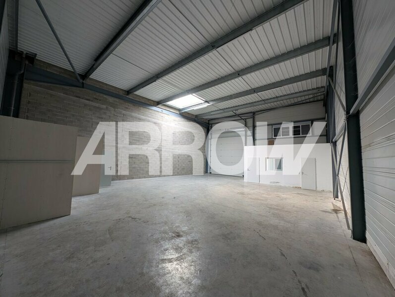 Entrepôt à louer CERNAY-LES-REIMS 4