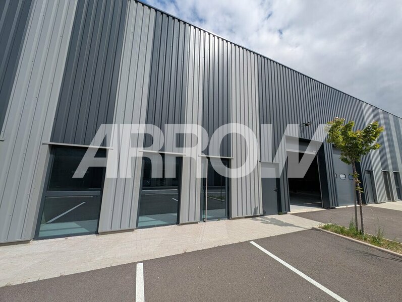 Entrepôt à vendre SAINT-MARTIN-SUR-LE-PRE 5