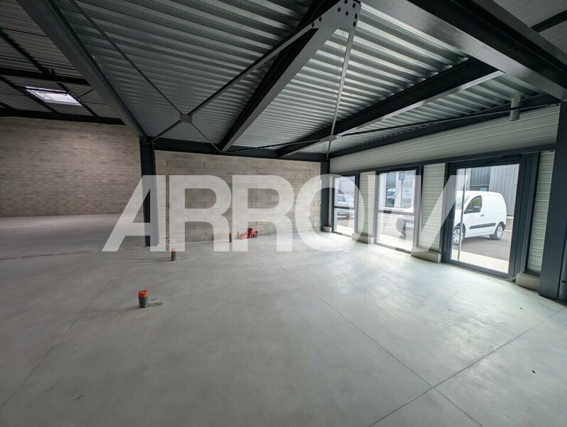 Entrepôt à vendre SAINT-MARTIN-SUR-LE-PRE 5