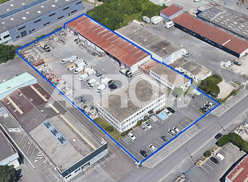 Entrepôt à vendre TINQUEUX 1