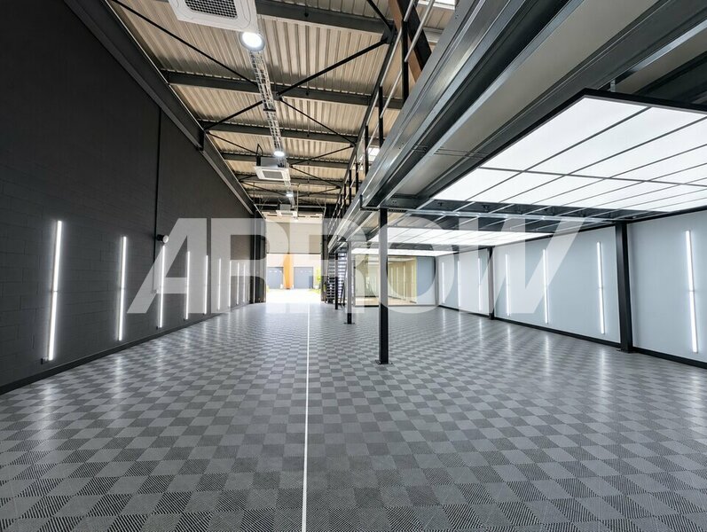 Entrepôt à louer REIMS 1