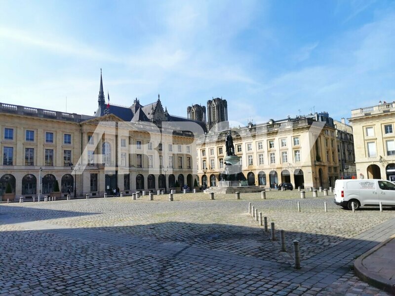 Local commercial à vendre à louer REIMS 2