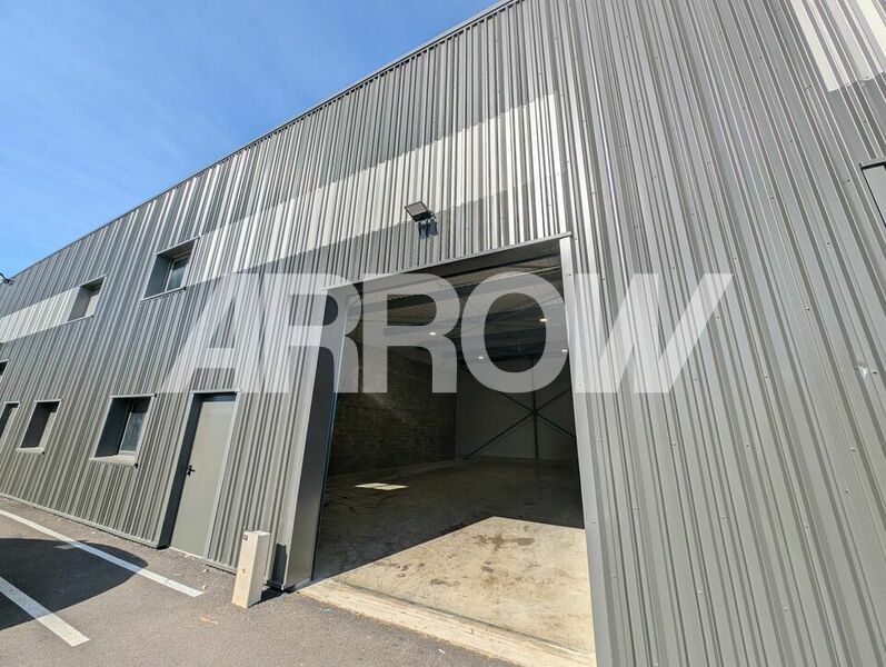 Entrepôt à louer REIMS 1