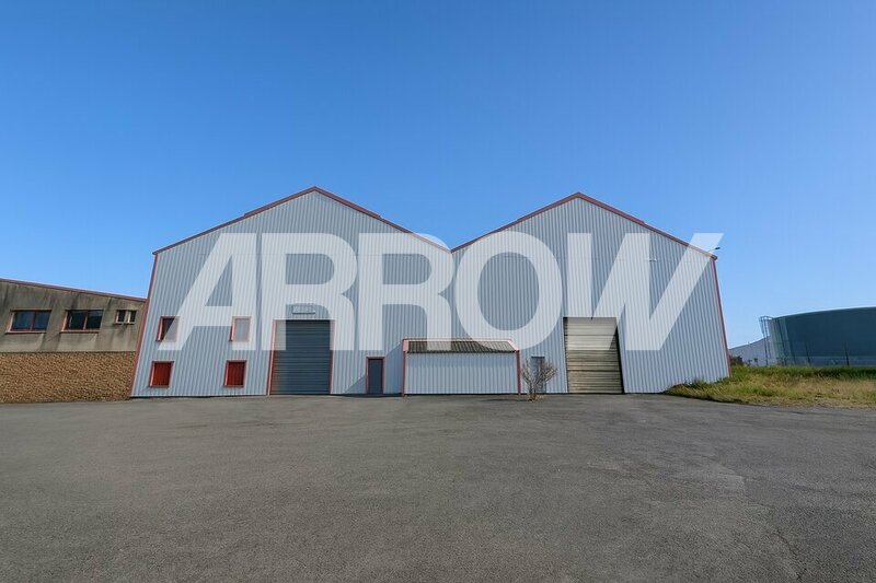 Entrepôt à louer RAISMES 1