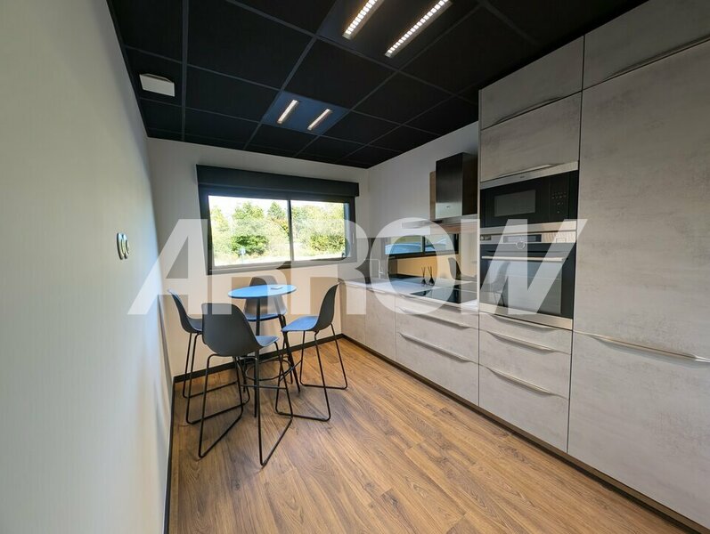 Bureau à vendre BÉTHENY 5