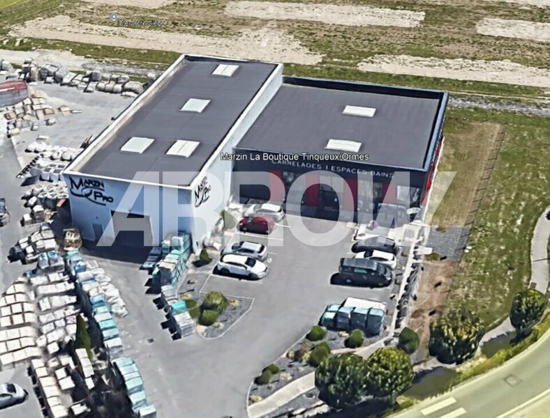 Local commercial à louer ORMES 1