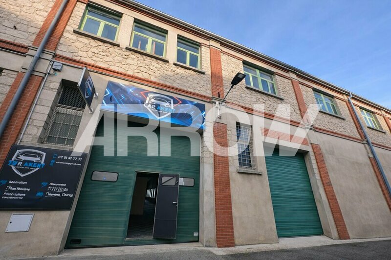 Entrepôt à louer BÉTHENY 4