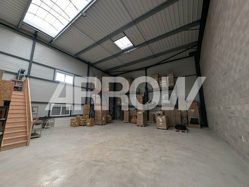 Entrepôt à vendre REIMS 1